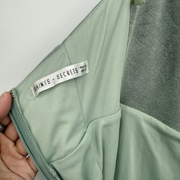 Saints & Secrets Green Formal Halter Long Dress Cowl Neckline Size Small - Picture 10 of 12